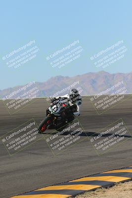 media/Nov-06-2023-Moto Forza (Mon) [[ce023d0744]]/3-Intermediate Group/Session 2 (Bowl)/